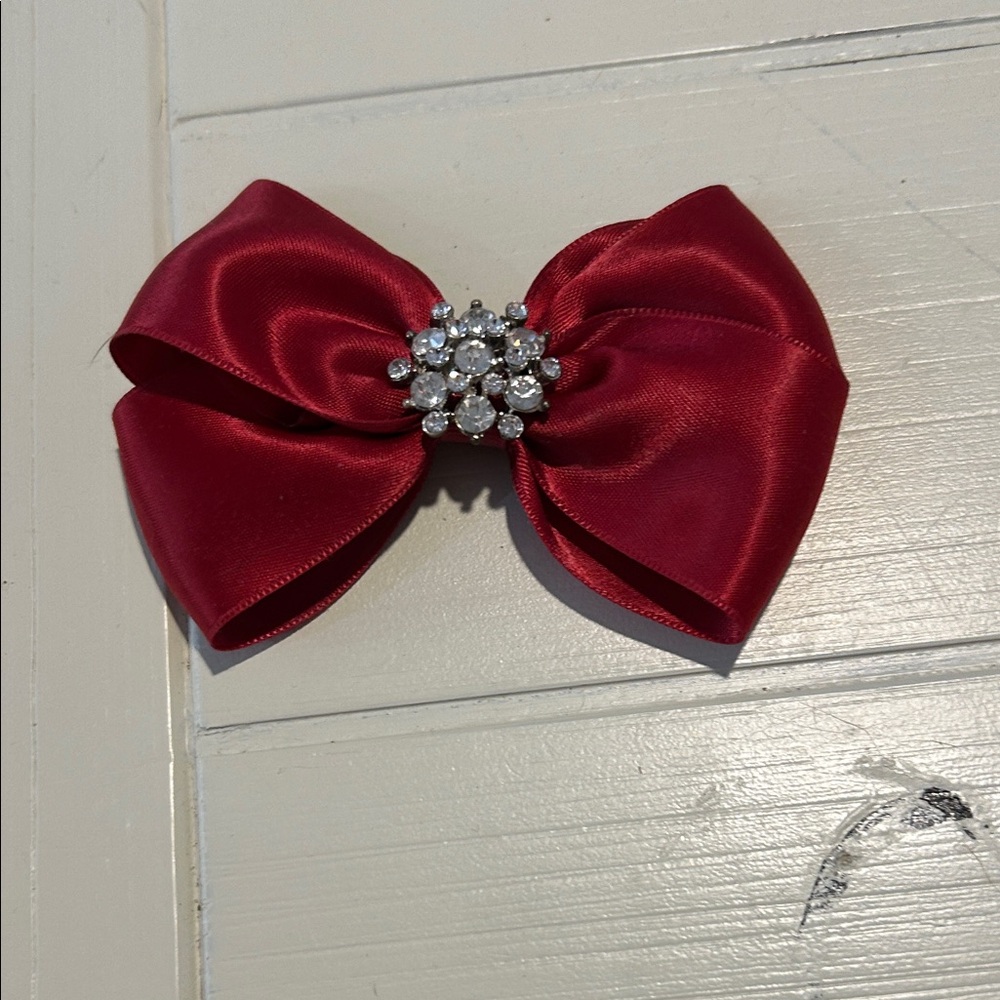 Elegant Red Bow Hair Clip